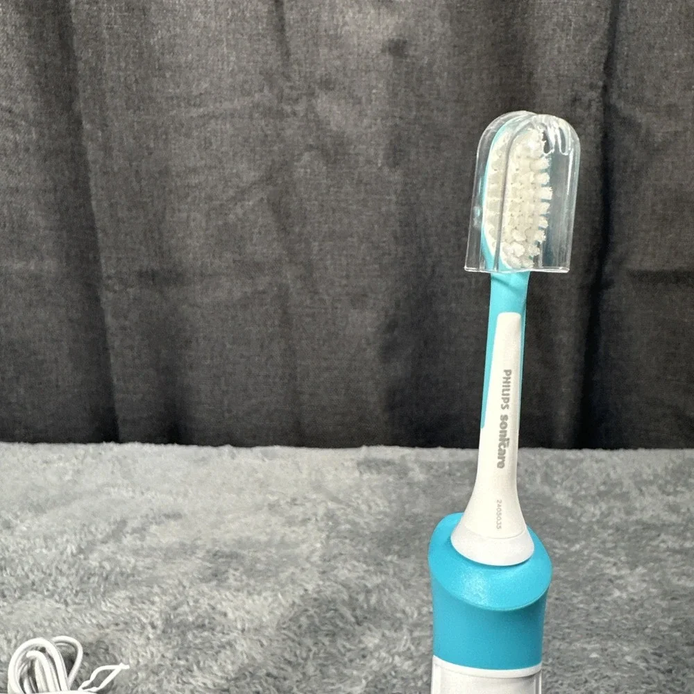 (2) Philips Sonicare Blue Kids Electric Toothbrushes HX6042/94 Brushes NWOB